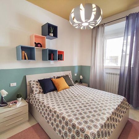 Casa Chiara In Centro Con Corte Privata San Benedetto del Tronto Kültér fotó